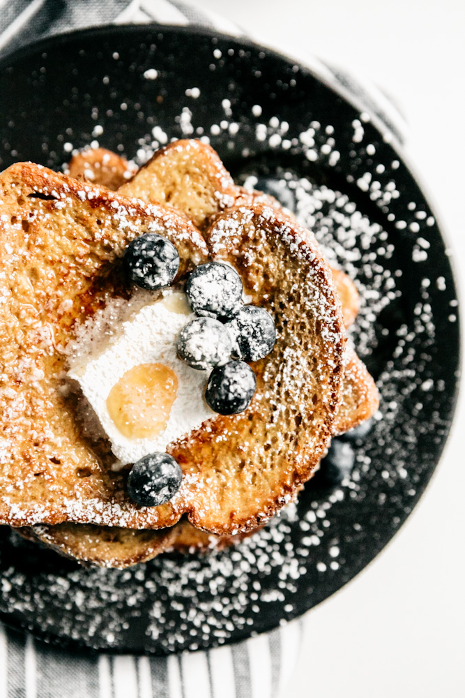 French toast with blueberries and powdered sugar 