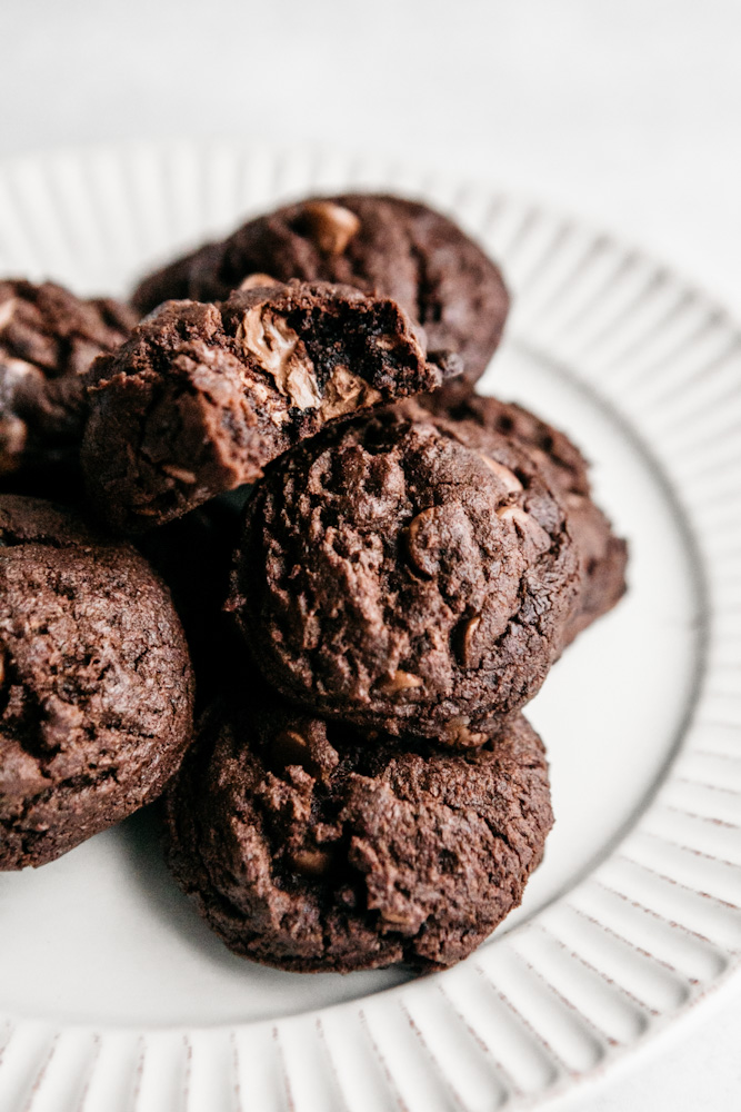 Browned Butter Double Chocolate Peppermint Cookies