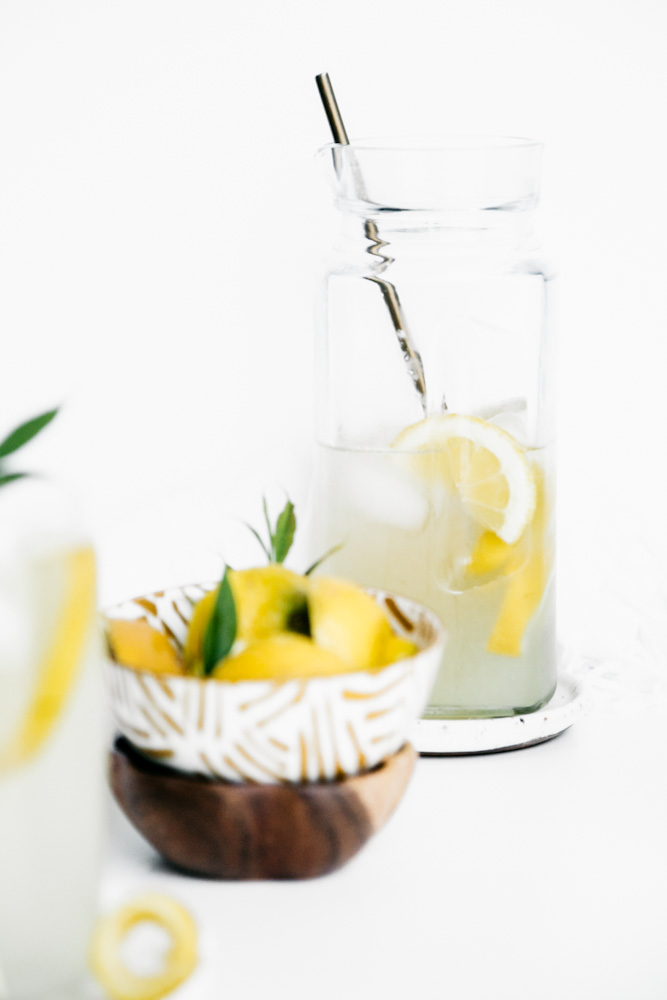 Pitcher of sweet and simple lemonade. 