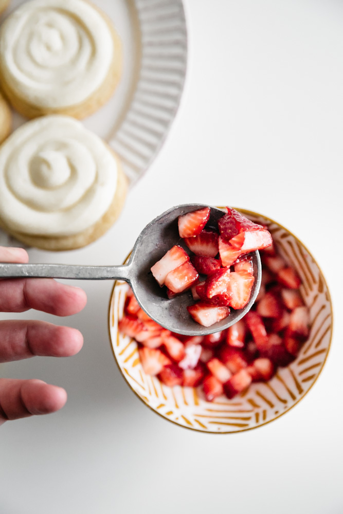 Strawberries in a spoon. 