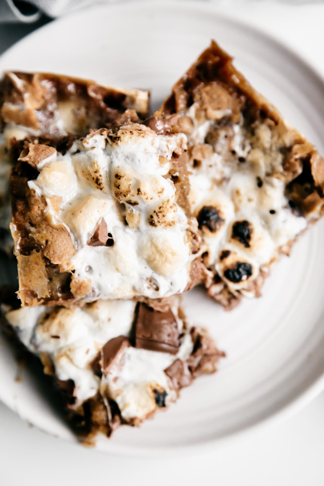 Aerial shot of a plate of easy s’mores cookie bars. 