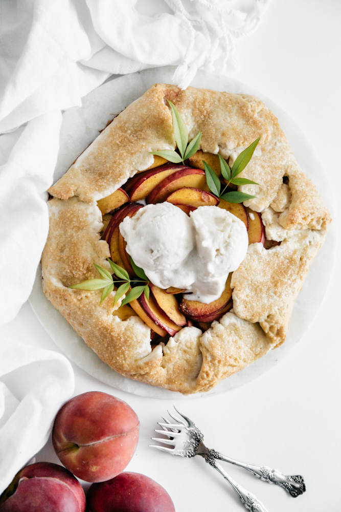 Peach galette , one of the top ten recipes of 2021 