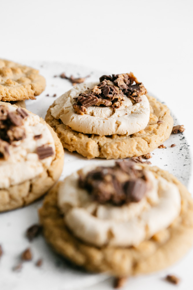 Frosted Peanut Butter Nutella Cookies Recipe (Cookie Shop Copycat)