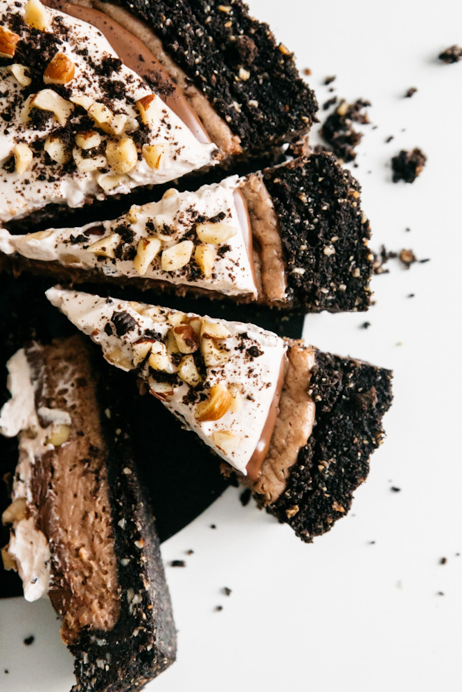 Slices of a nutella cheesecake tart 