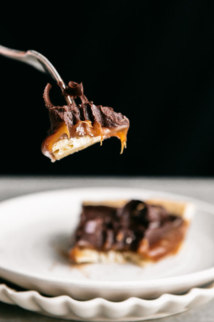 A bite of Caramel Chocolate Twix Tart