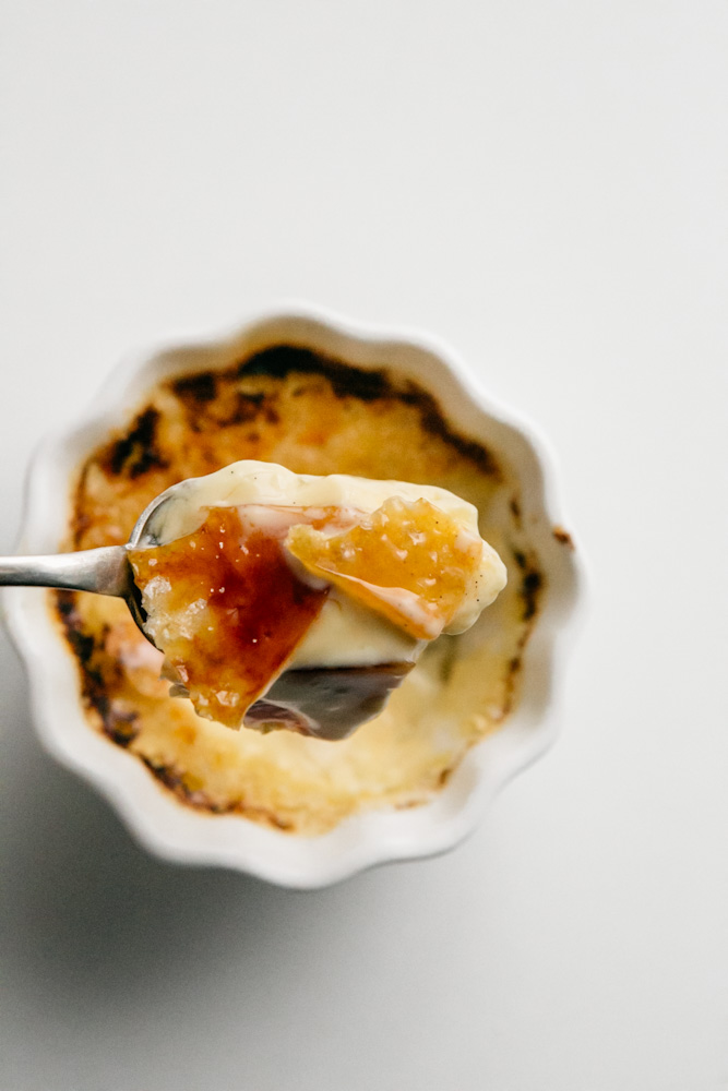 Spoonful of creme brûlée 