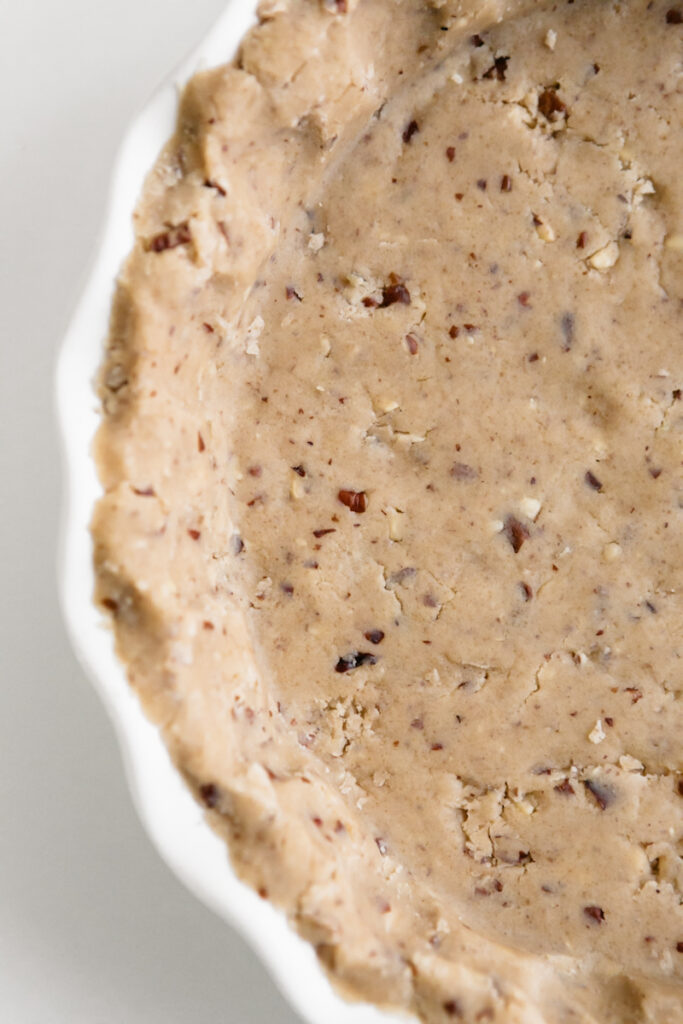 Pecan shortbread pie crust, closeup 