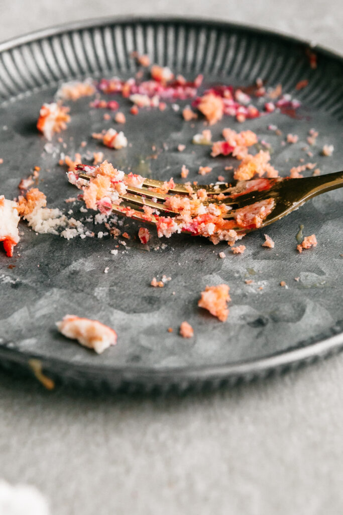 Empty plate with cake crumbs 