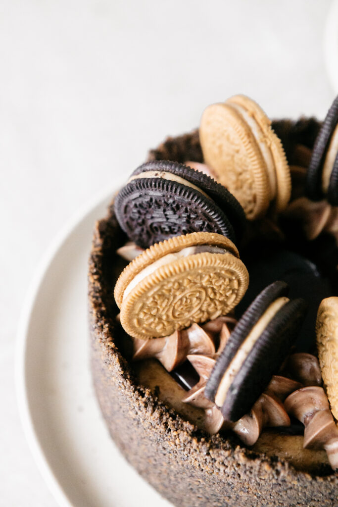 Oreos on a cheesecake 