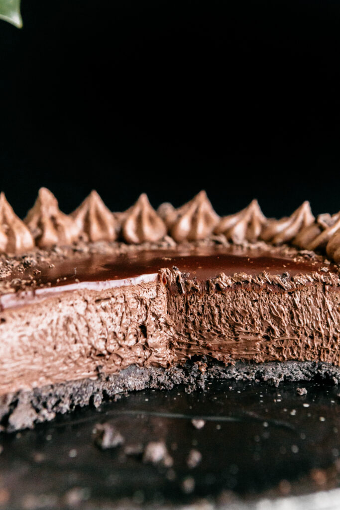 Inside of a chocolate cheesecake 