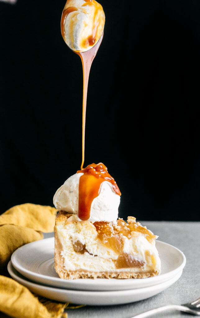 Drizzling caramel onto cheesecake 