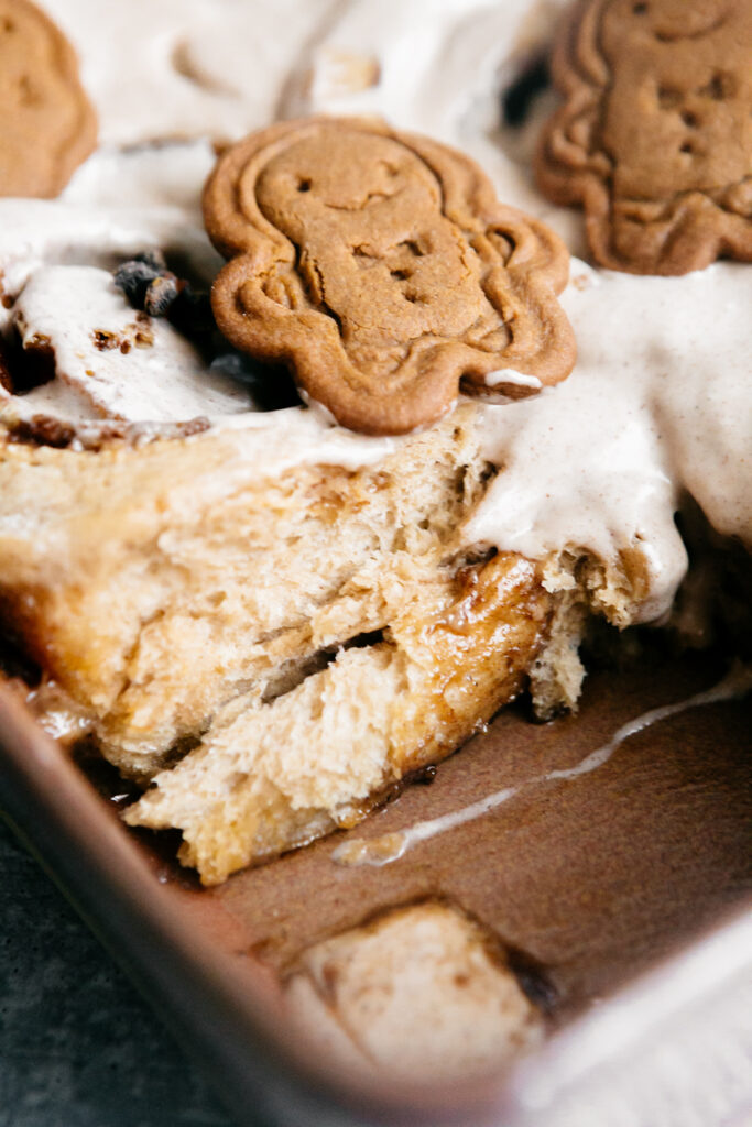 Homemade Gingerbread Cinnamon Rolls