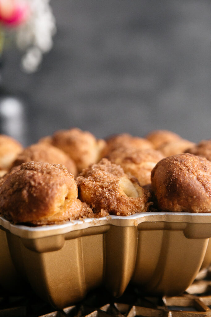 Biscoff Stuffed Browned Butter Monkey Bread