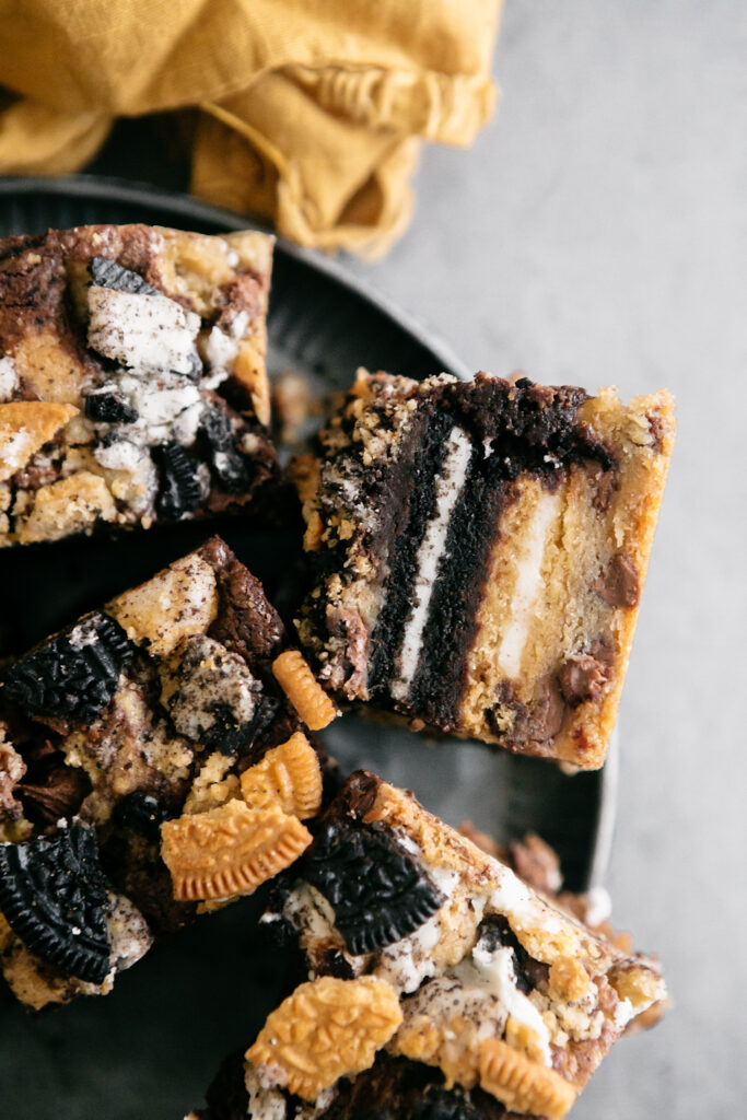 Oreo Brookie Bars 