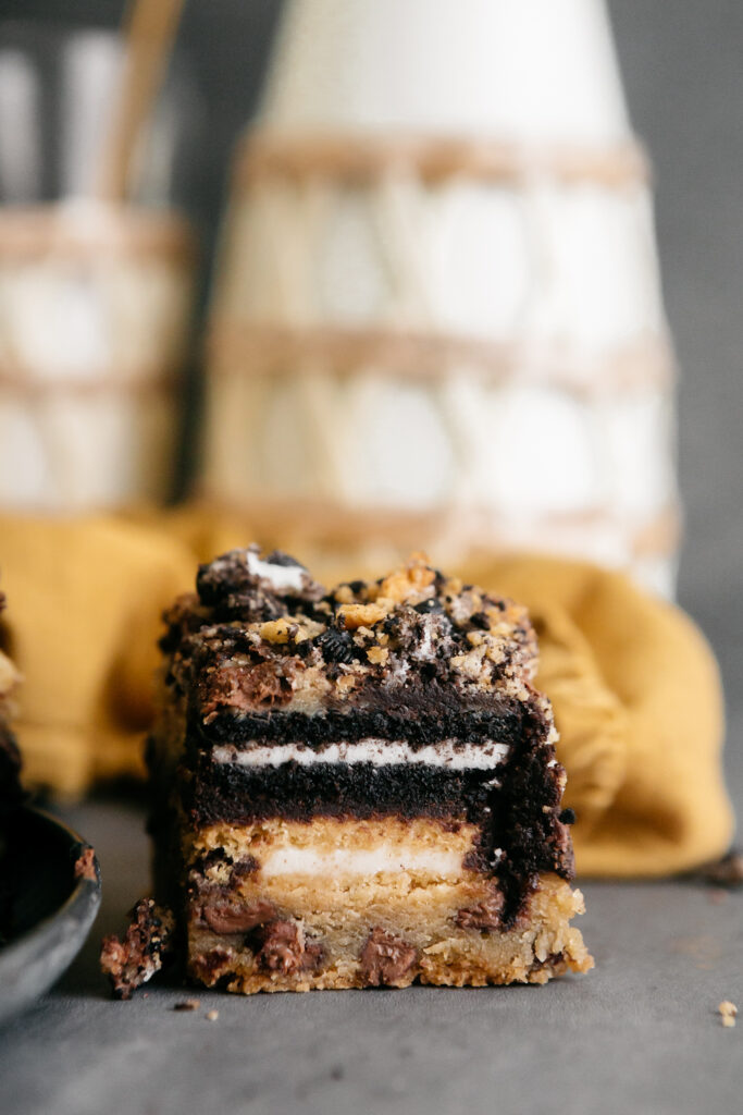 Oreo Brookie Bars 