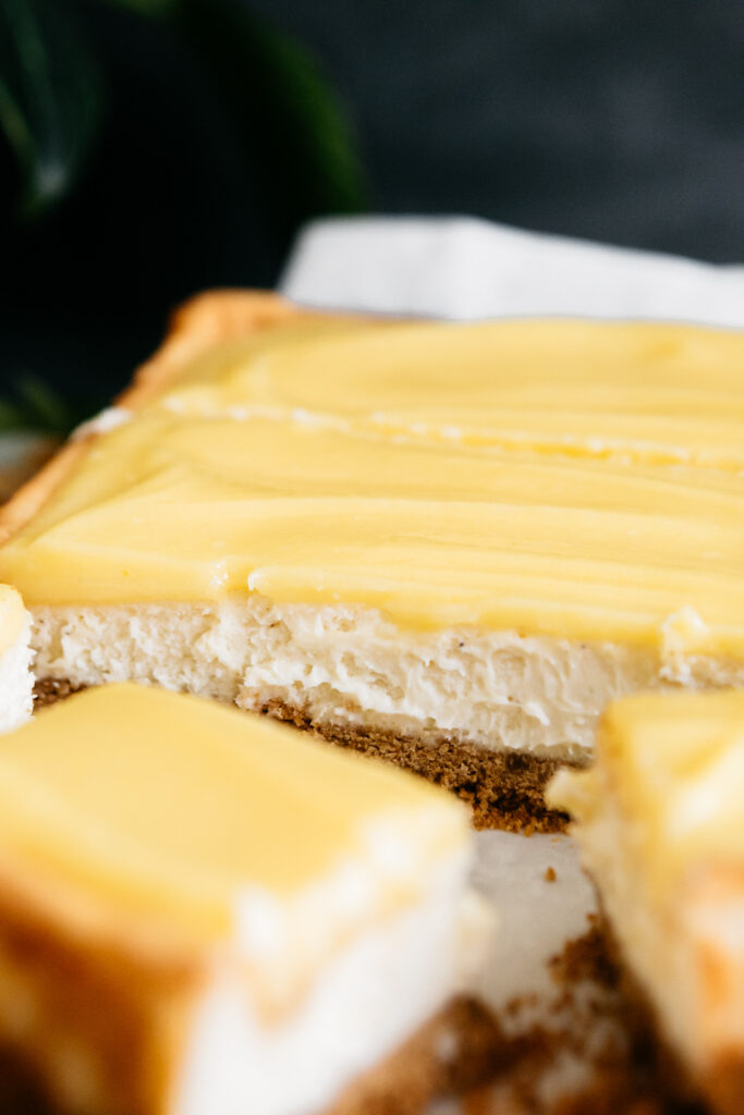 Lemon Curd Cheesecake Bars 