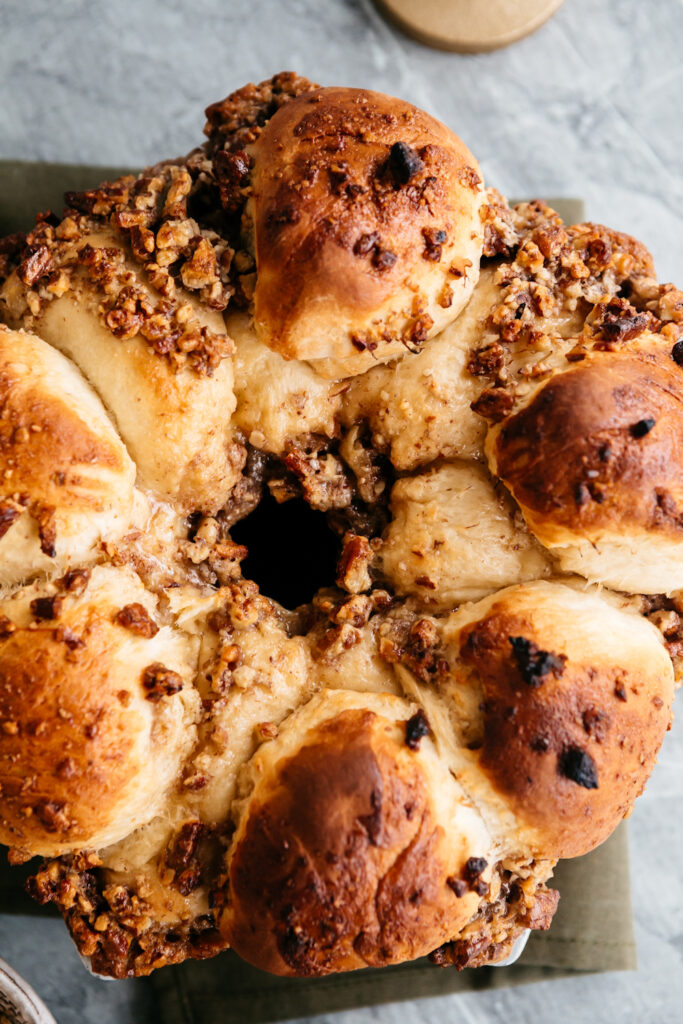 Pecan Pie Stuffed Monkey Bread