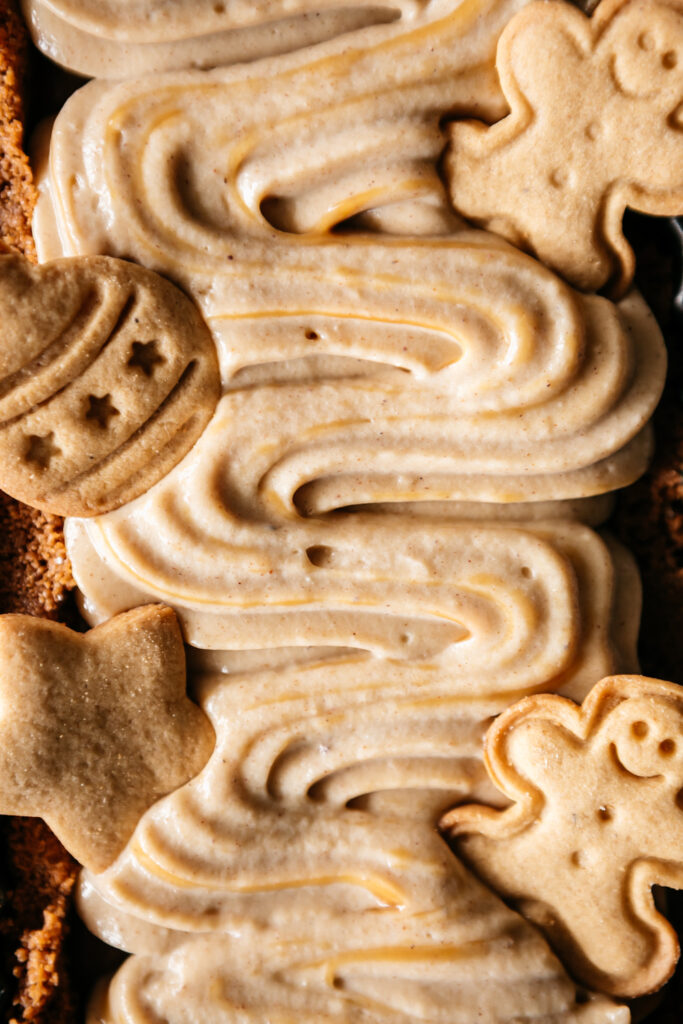 Caramel Gingerbread Pastry Cream Tart